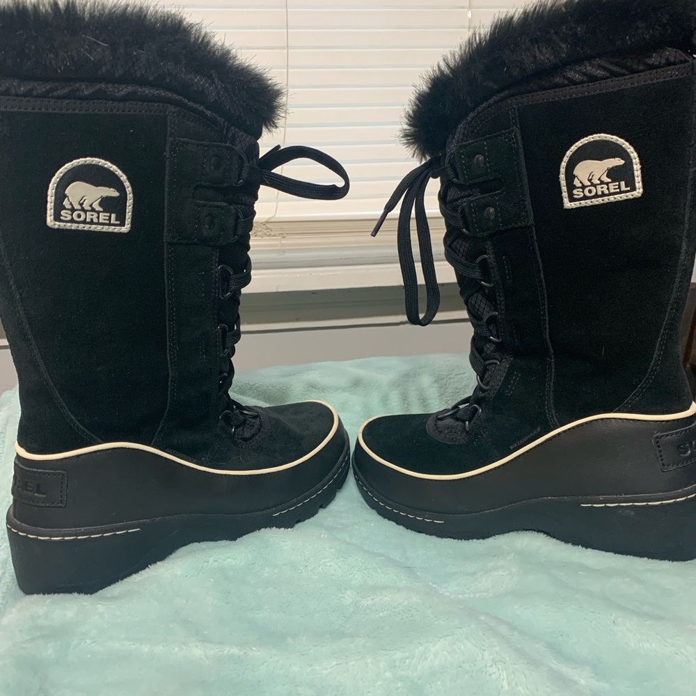 Womens Sorel tavoli III high boots.